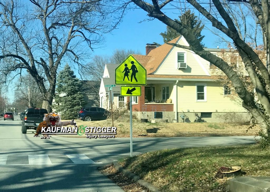 Kaufman & Stigger, PLLC | Pedestrian Accident Lawyers in Louisville Kaufman & Stigger, PLLC|Pedestrian Accident Lawyers in Louisville-pedestrian accident personal injury lawyer cross walk Kaufman Stigger