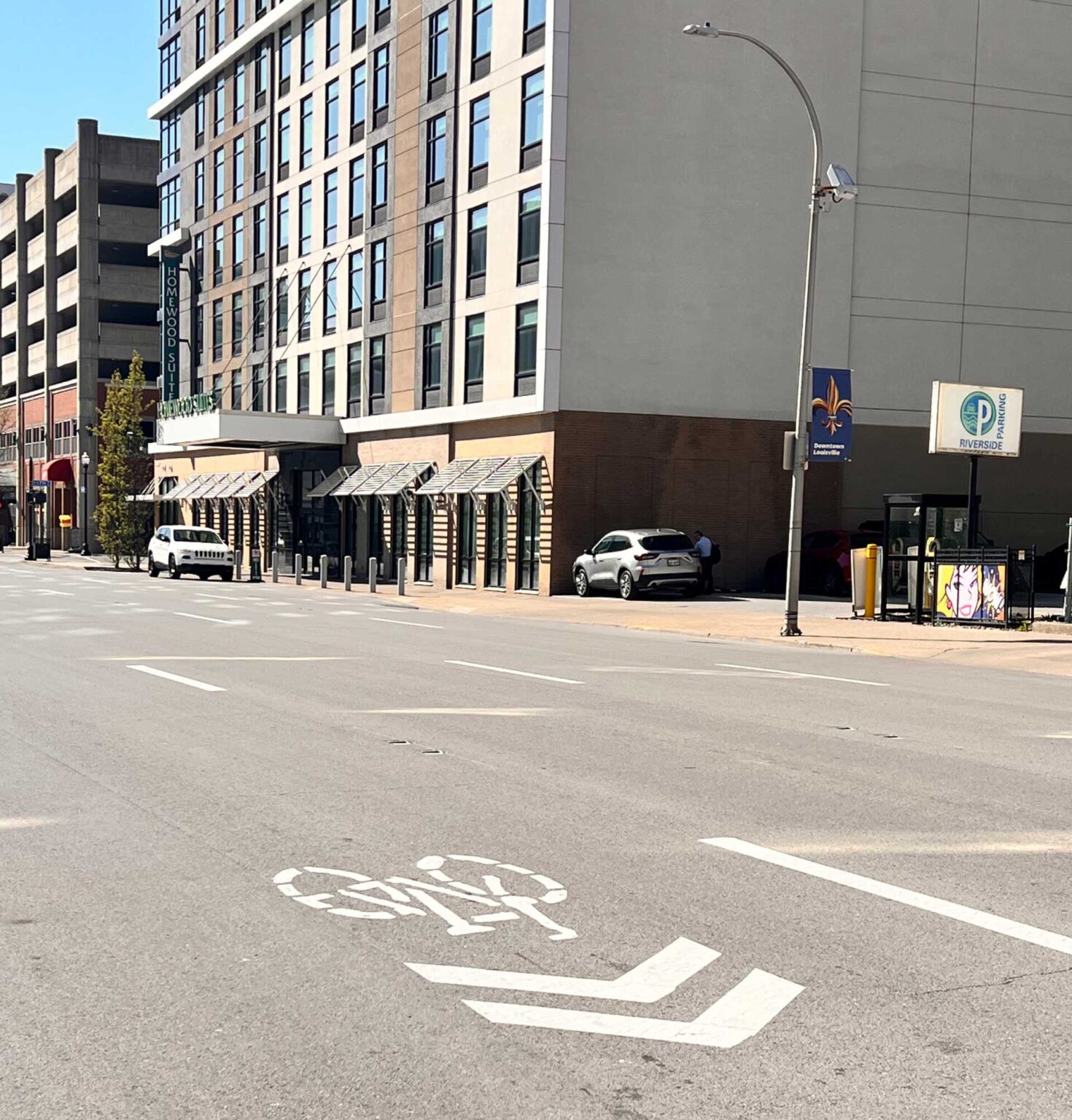Kaufman & Stigger, PLLC | Louisville Cycling Safety – Bike Lanes and Bike Laws Kaufman & Stigger, PLLC|Louisville Cycling Safety – Bike Lanes and Bike Laws-Sharrows-on-Market-St-Near-Civic-Center-scaled-cropped-opt