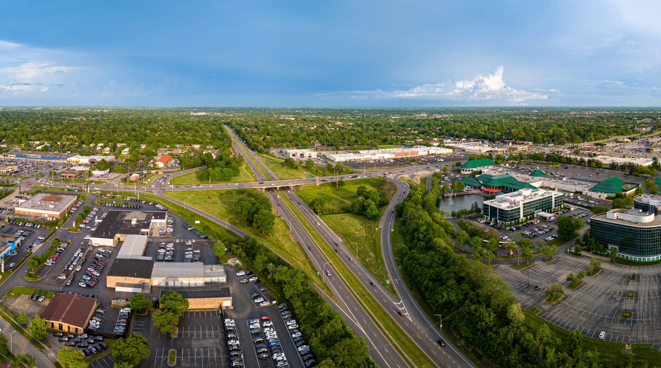 Kaufman & Stigger, PLLC | Pedestrian Hurt After Being Struck By Car on New Circle Road in Lexington - Aerial,View,Towards,Suburbs,Of,A,City,In,Central,Kentucky