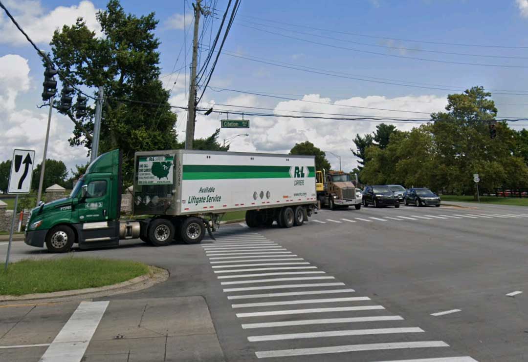 Kaufman & Stigger, PLLC | Lexington Pedestrian Accident Lawyer: Kentucky Pedestrian Traffic Laws - pedestrian-crosswalk-citation-blvd-lexington